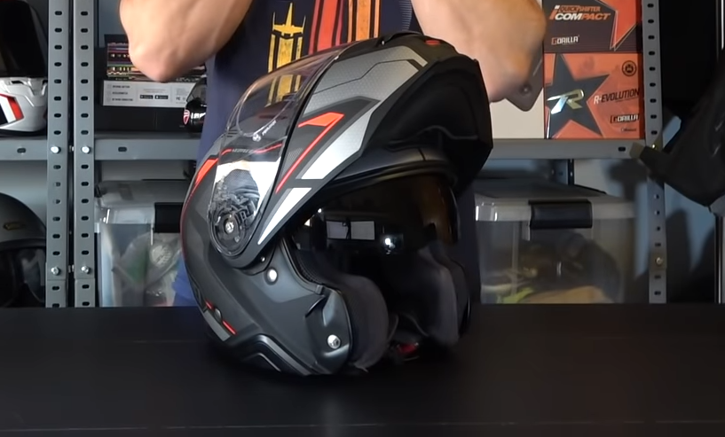 Shoei Neotec 2